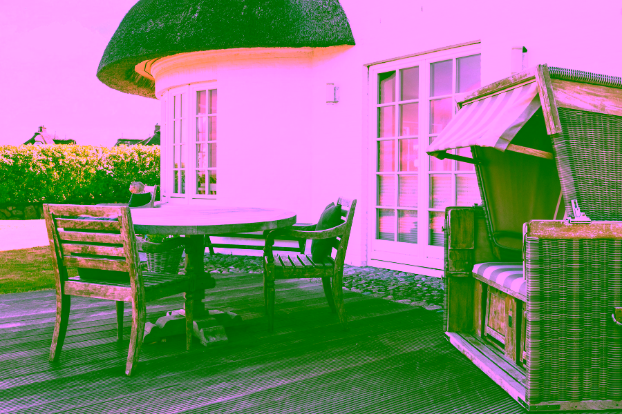 Bild - Reetgedeckte Eleganz (DHH) am Wattenmeer, mehr Watt geht nicht