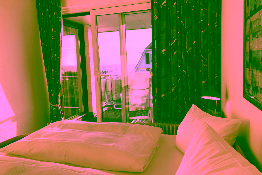 Bild - Schloß am Meer – 2 Zimmer Wohnung mit Westbalkon und Nordseeblick