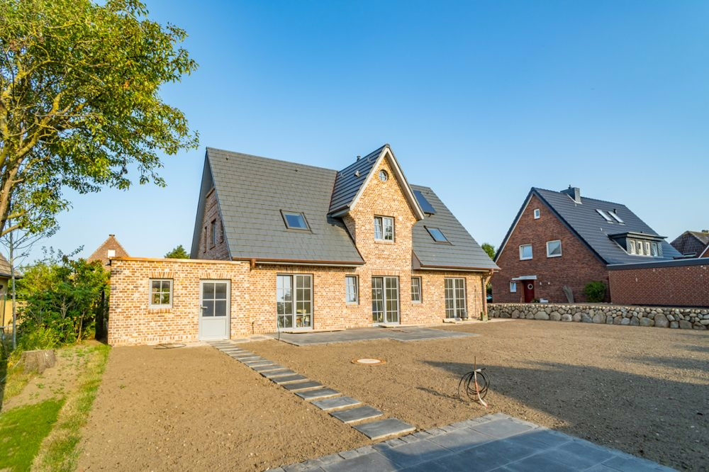Bild - Neubau-Einzelhaus mit Garage im Norden von Westerland