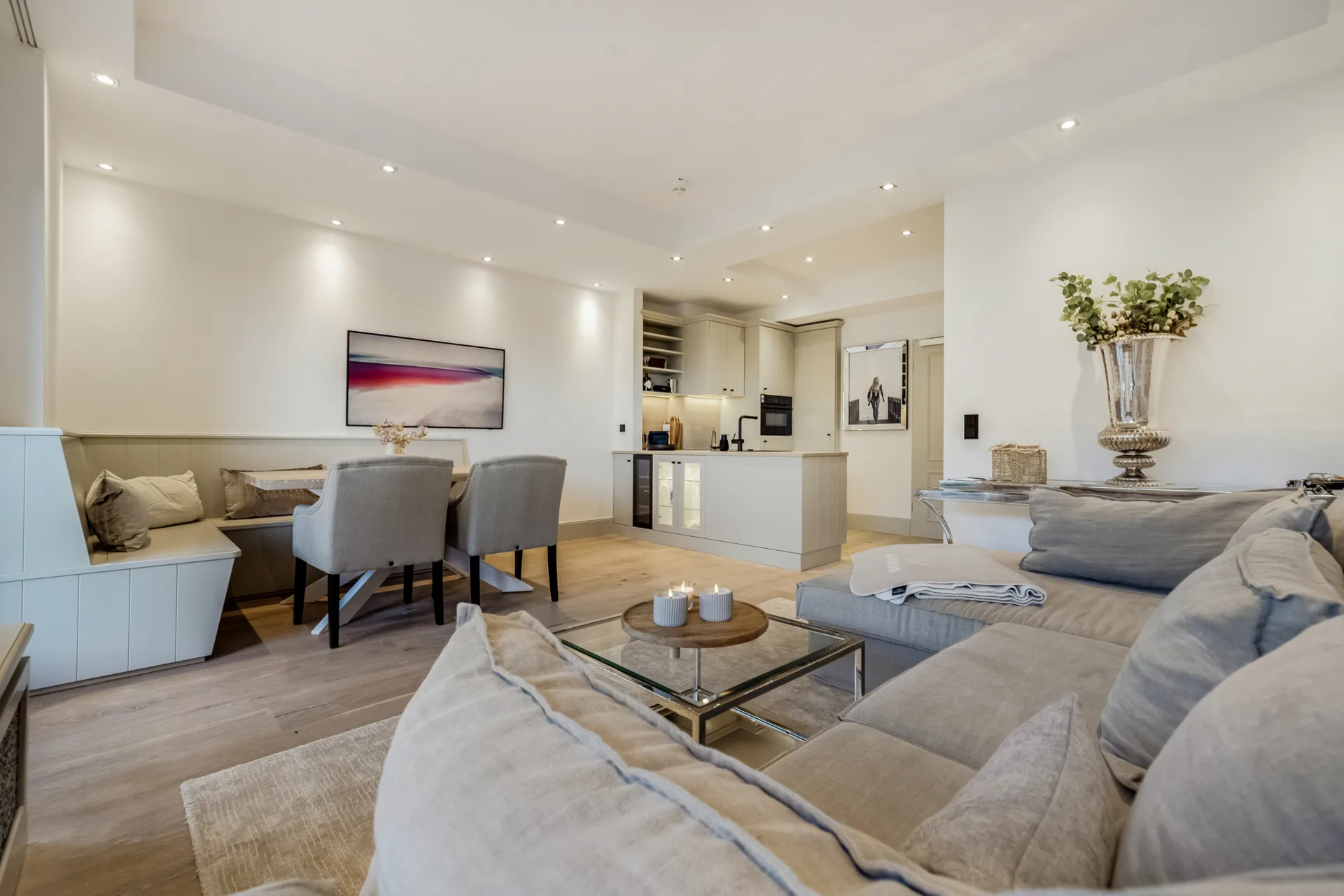 Bild - Meerblick und Terrasse! Neu und aufwendig sanierte und genehmigte 3 Zimmer Ferienwohnung
