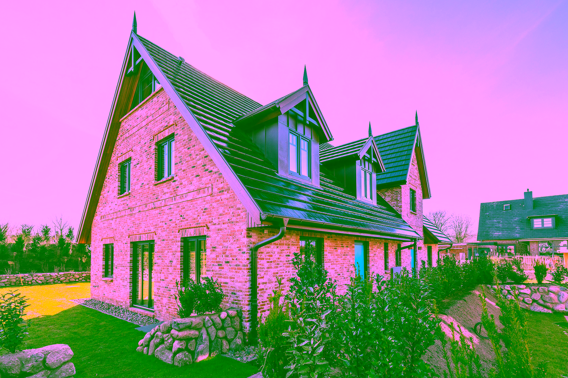 Neubau von einem Wohnhaus mit je 1 FW und 1 DW (Haus 3) - Bild (18060)