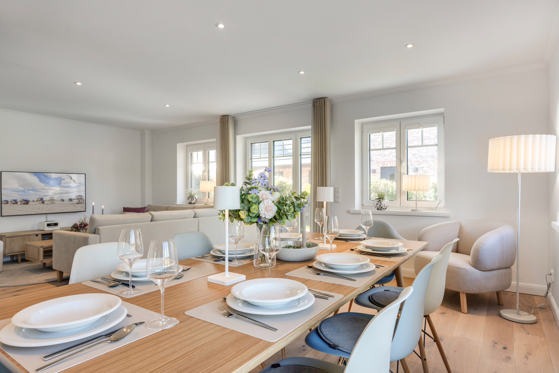 Bild - Neubau von einem Wohnhaus mit je 1 FW und 1 DW (Haus 3)