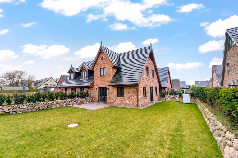 Bild - Neubau von einem Wohnhaus mit je 1 FW und 1 DW (Haus 3)