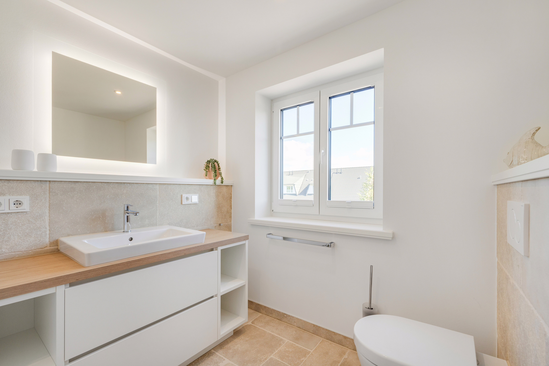 Bild - Neubau von einem Wohnhaus mit je 1 FW und 1 DW (Haus 3)