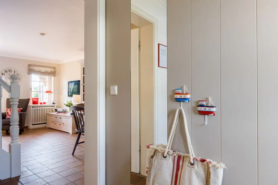 Sicht Zimmer - Reetgedecktes Reihenhaus in bester Lage unmittelbar am Weststrand in Wenningstedt