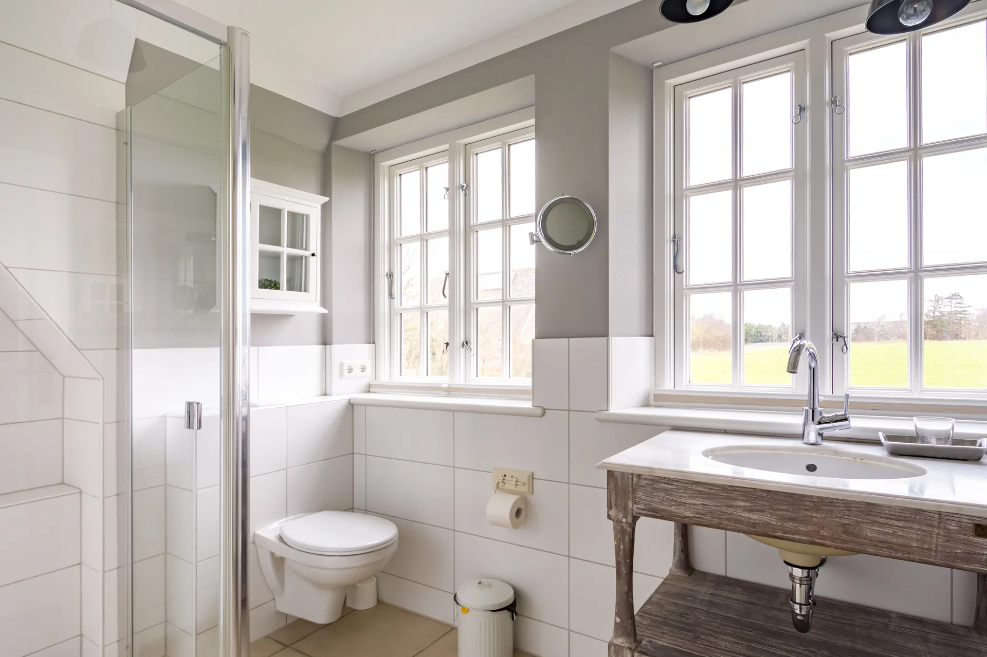 Badezimmer OG - charmantes Doppelhaus unter Reet mit zwei Wohneinheiten
