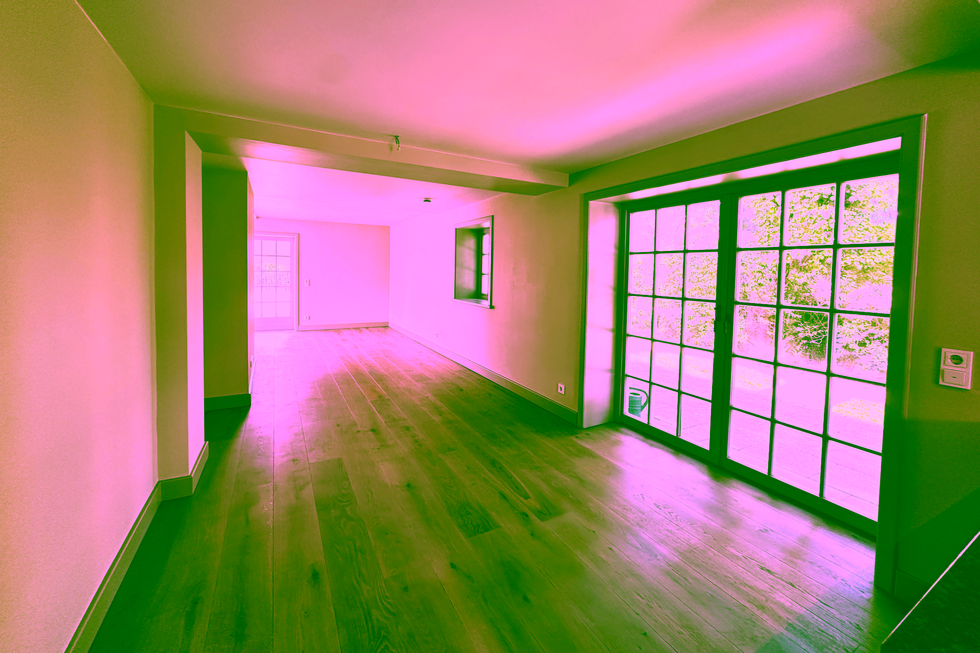 Großzügige Haushälfte mit Garage und Idyllischem Garten zur Miete - Bild (14992)