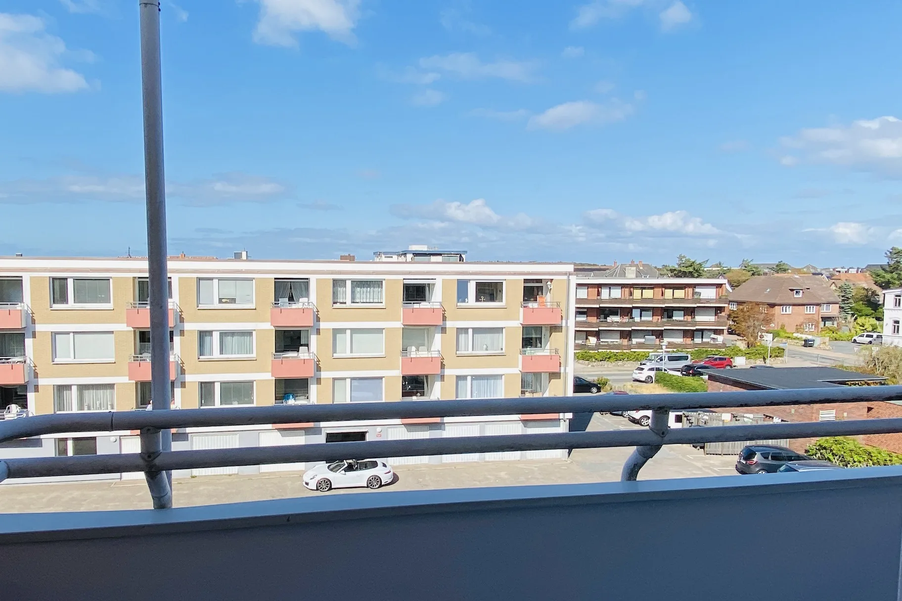 Bild - Hochwertig renovierte Ferienwohnung in strandnaher Lage von Westerland