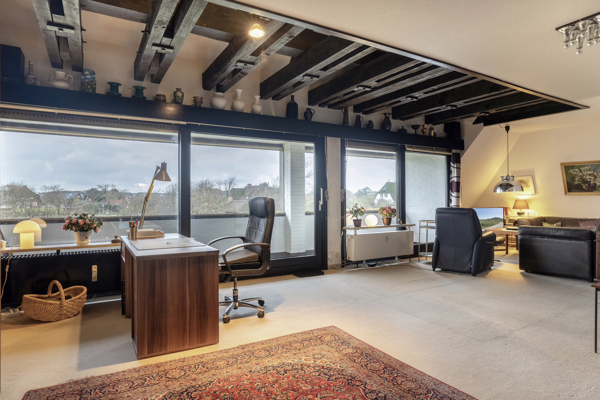 Bild - Schöne Obergeschoss-Wohnung mit Blick auf den Wenningstedter Dorfteich