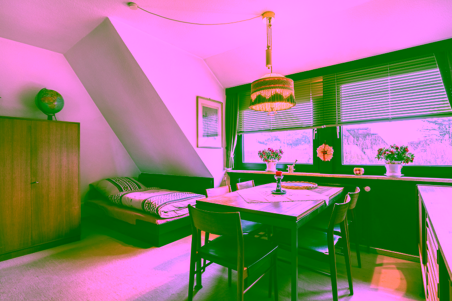 Bild - Schöne Obergeschoss-Wohnung mit Blick auf den Wenningstedter Dorfteich