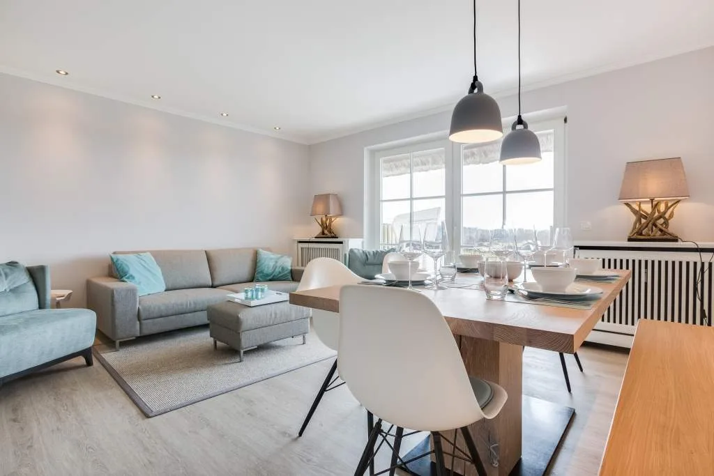 Bild - Einzigartig gelegene Wohnung unter Reet mit Meerblick
