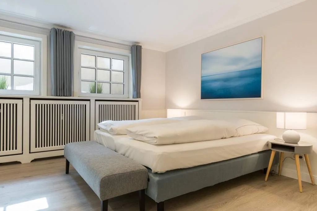 Bild - Einzigartig gelegene Wohnung unter Reet mit Meerblick