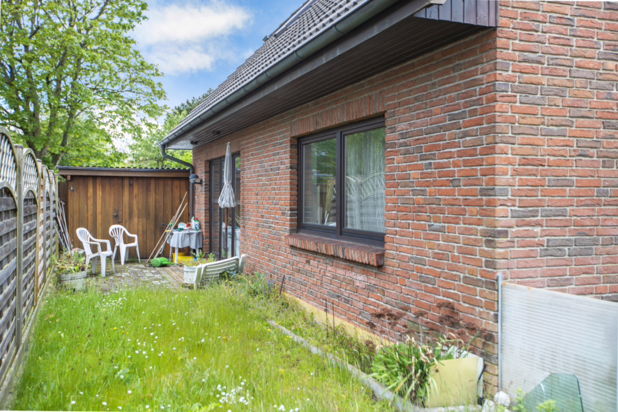 Bild - Einfamilienhaus mit 2 Ferienappartements und Doppelgarage in Alt-Westerland