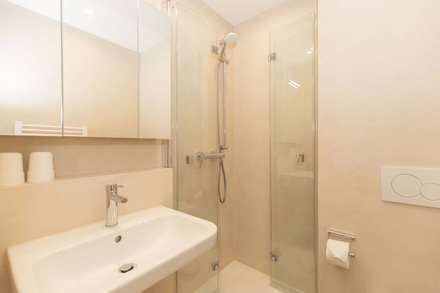 Bild - Modernes Zwei-Zimmer-Appartement am Wenningstedter Dorfteich