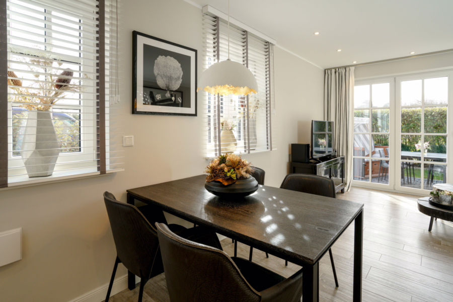 Bild - Hochwertiges und möbliertes Endhausteil in zentraler Lage von Westerland