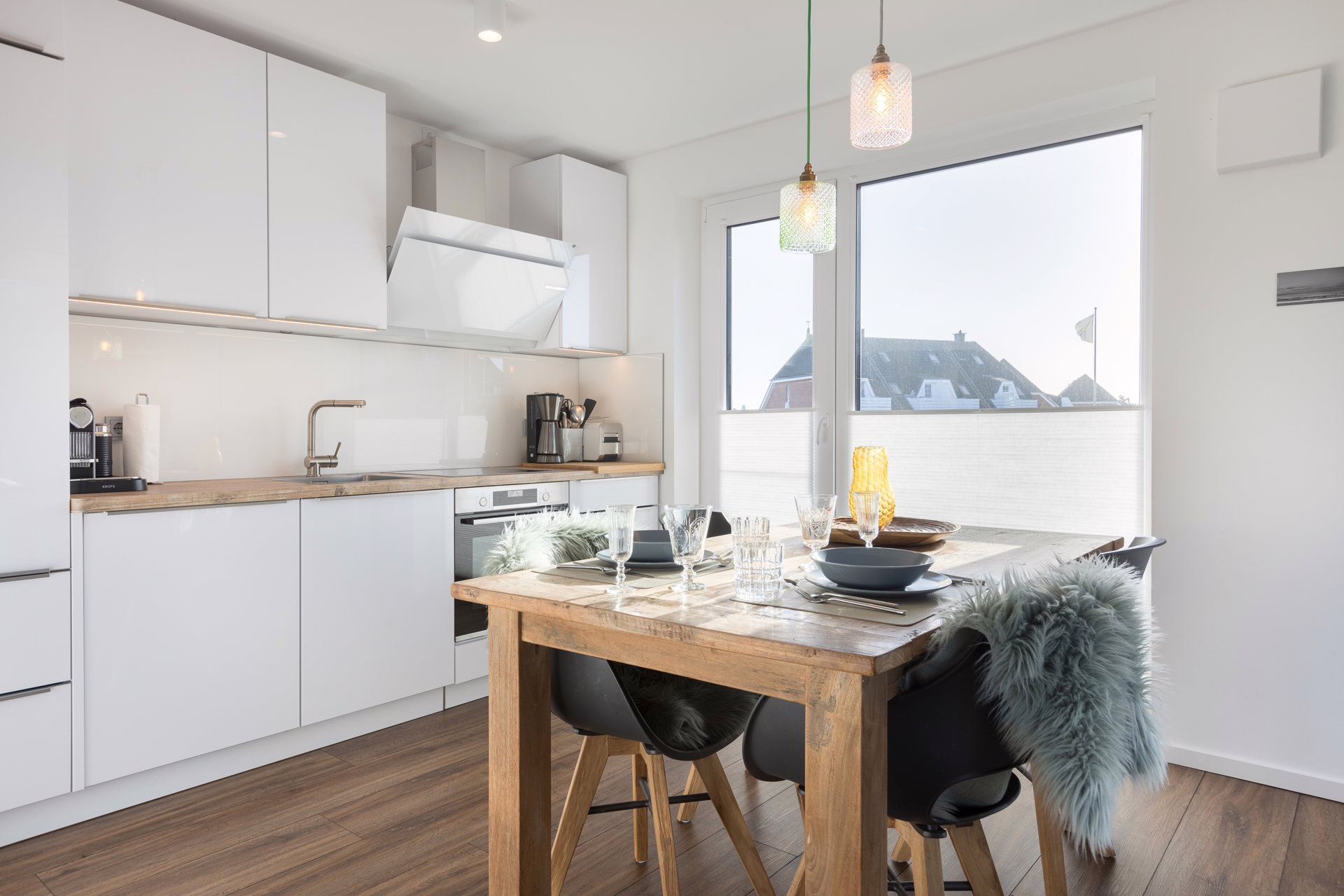 Bild - helles und modernes 3-Zimmer Appartement mit 2 Balkonen und Fahrstuhl in strandnaher Lage von List