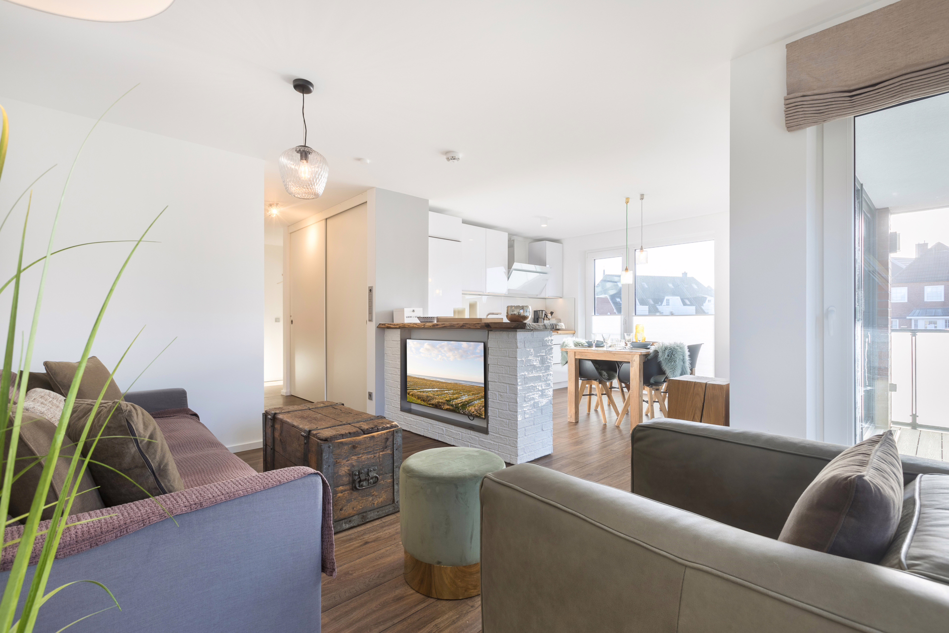 Bild - helles und modernes 3-Zimmer Appartement mit 2 Balkonen und Fahrstuhl in strandnaher Lage von List