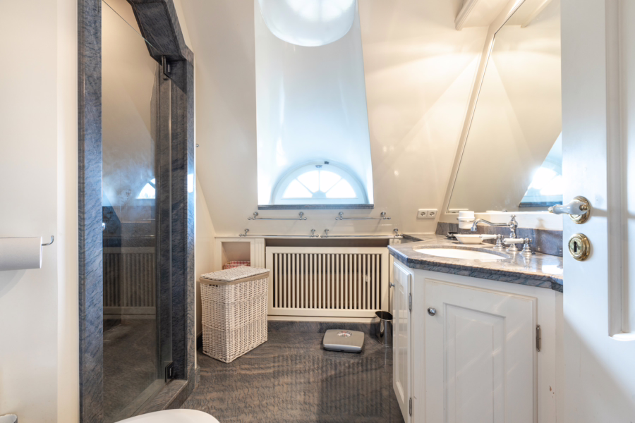 Bild - Schmucke Reethaushälfte in ruhiger Lage mit Blick in die Kampener Dünen