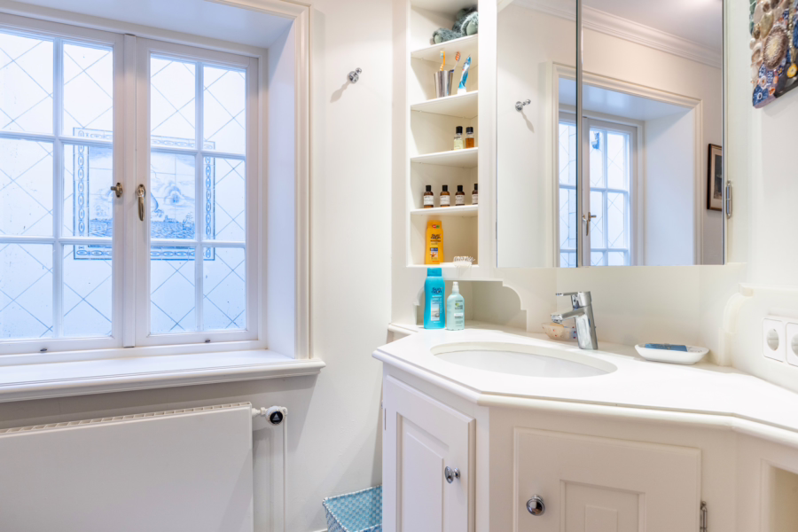 Bild - Schmucke Reethaushälfte in ruhiger Lage mit Blick in die Kampener Dünen