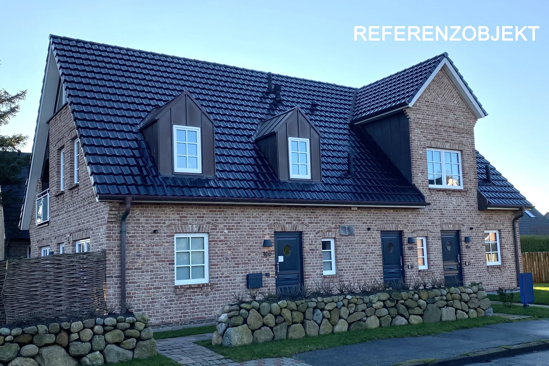 Referenzobjekt - Neubau-Hausteil (Dauerwohnraum) mit Süd-westlicher Ausrichtung in schöner Lage von Westerland