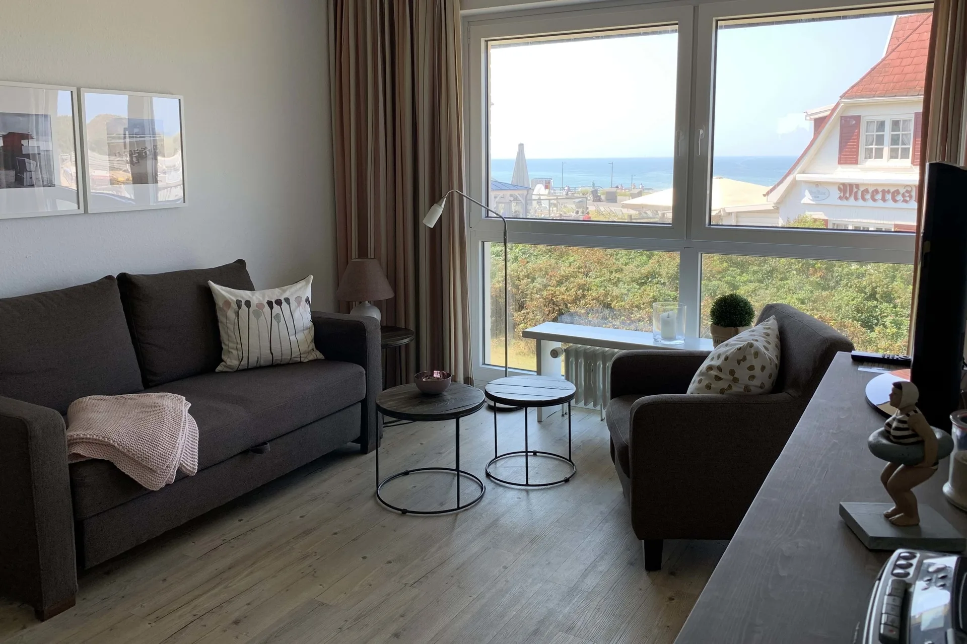 Bild - Schloß am Meer – 2 Zimmer Wohnung mit Westbalkon und Nordseeblick