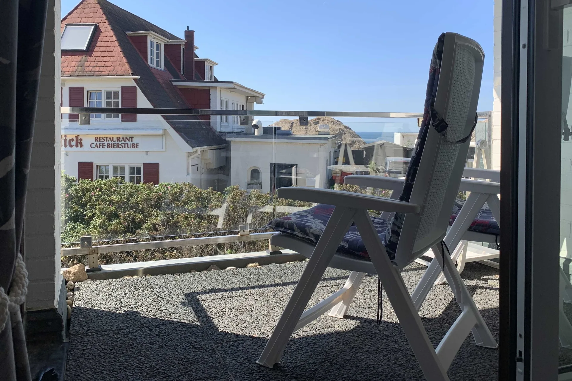 Bild - Schloß am Meer – 2 Zimmer Wohnung mit Westbalkon und Nordseeblick