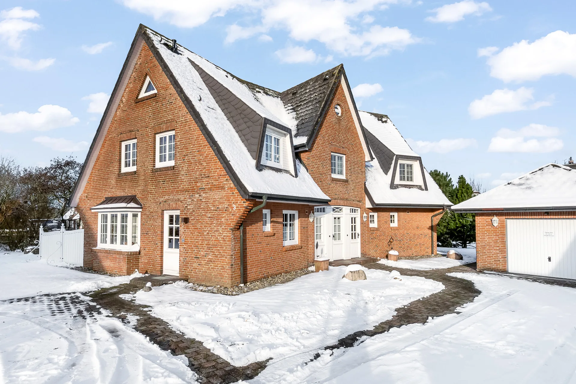 Bild - Geschmackvolles Endhaus in toller Lage von Wenningstedt