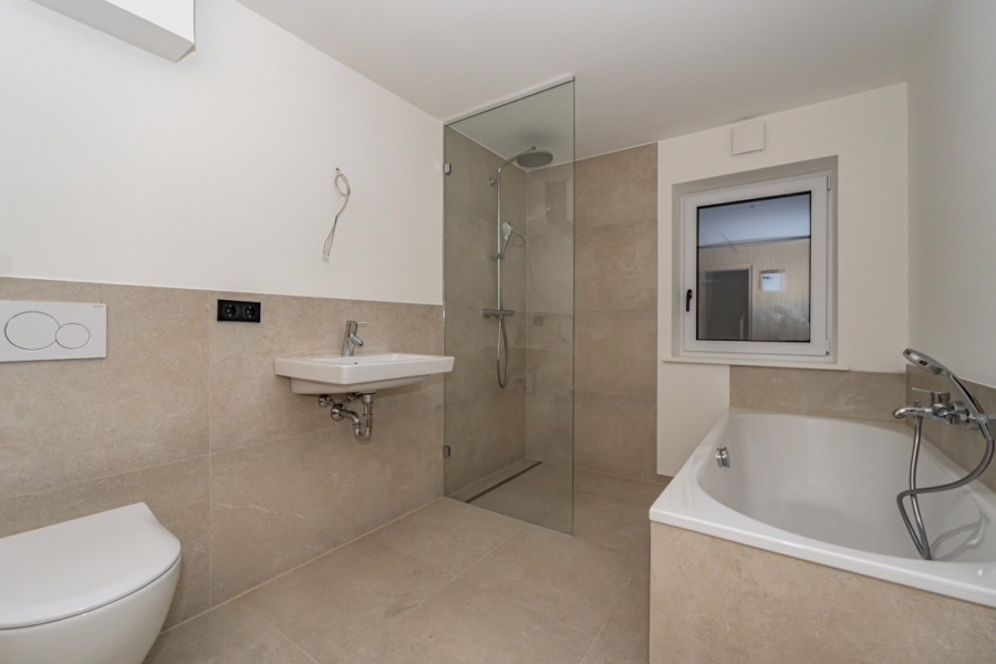 Bild - Verkauf von einem charmanten Mittelhausteil im Süden Westerlands in Strandnaher Lage