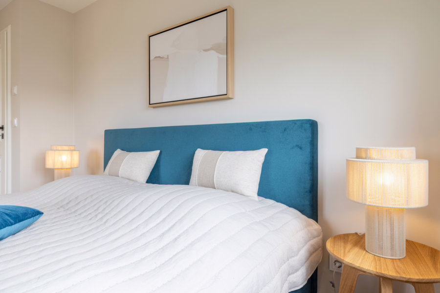 Bild - Neubau von drei exklusiven Doppelhäusern mit 4 Ferien- und 2 Dauerwohnungen