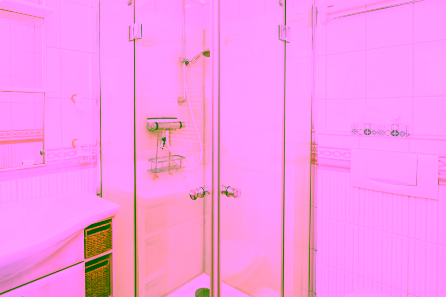 Bild - Neubau von drei exklusiven Doppelhäusern mit jeweils 1 Ferien- und 1 Dauerwohnung