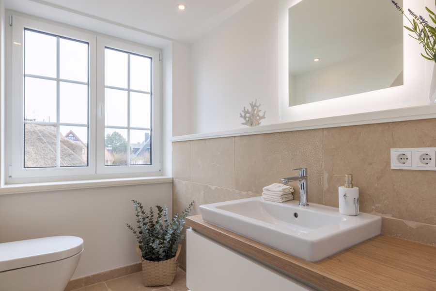 Bild - Neubau von drei exklusiven Doppelhäusern mit 4 Ferien- und 2 Dauerwohnungen