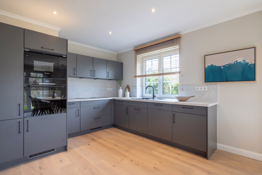 Bild - Neubau von drei exklusiven Doppelhäusern mit 4 Ferien- und 2 Dauerwohnungen