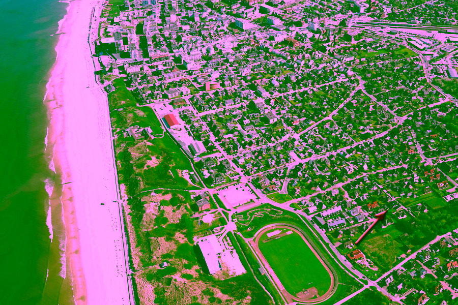 Bild - Neubau von drei exklusiven Doppelhäusern mit jeweils 1 Ferien- und 1 Dauerwohnung