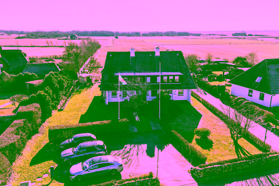 Titelbild - Reihenendhaus mit einmaligem Blick in die Morsumer Wiesen