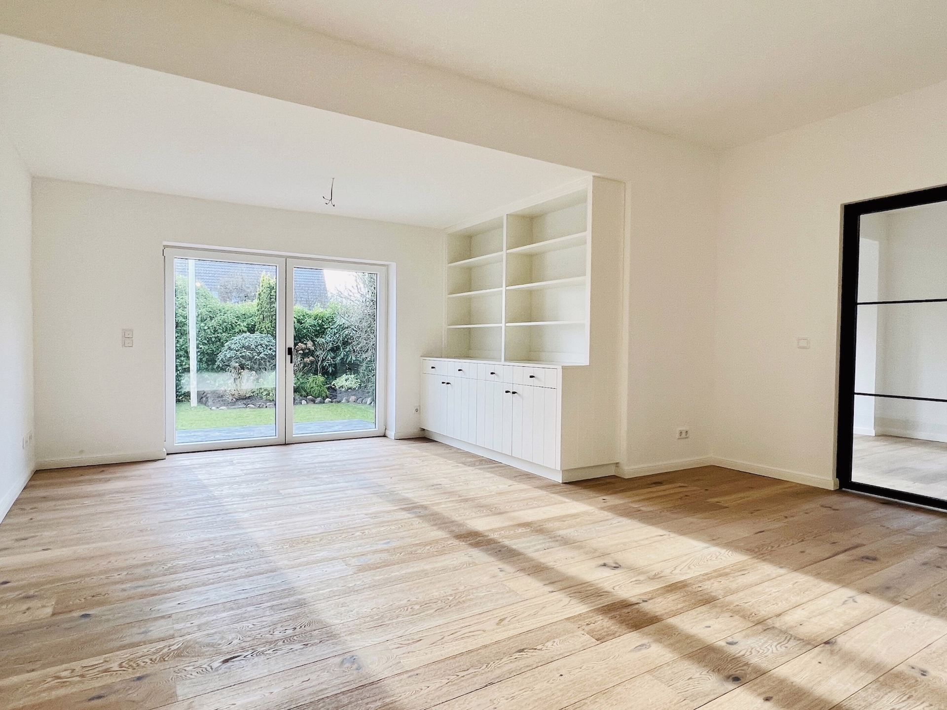 Bild - Sanierter Bungalow in ruhiger Lage im Stadtkern von Westerland