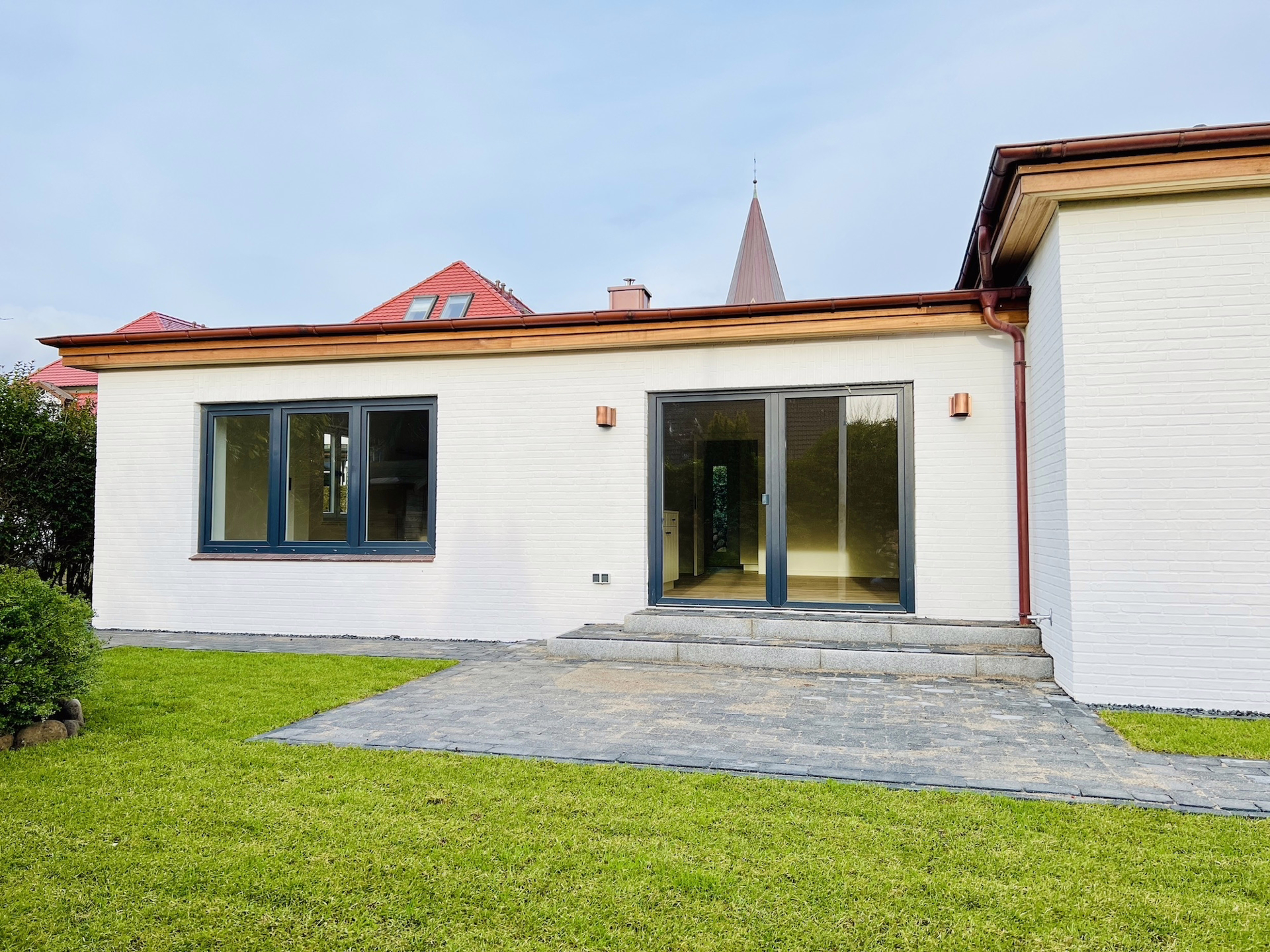 Bild - Sanierter Bungalow in ruhiger Lage im Stadtkern von Westerland