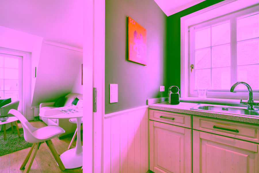 Bild - Aparte Obergeschosswohnung mit Kamin in toller Lage in Wenningstedt