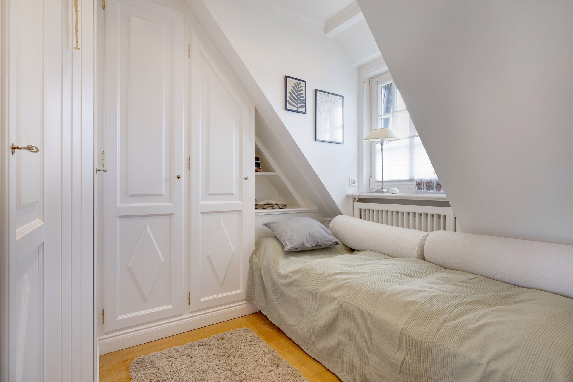 Bild - Aparte Obergeschosswohnung mit Kamin in toller Lage in Wenningstedt