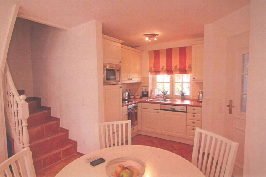 Bild - Schönes Hausteil mit Südterrasse im beliebten Alt-Westerland