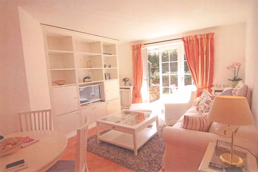 Bild - Schönes Hausteil mit Südterrasse im beliebten Alt-Westerland