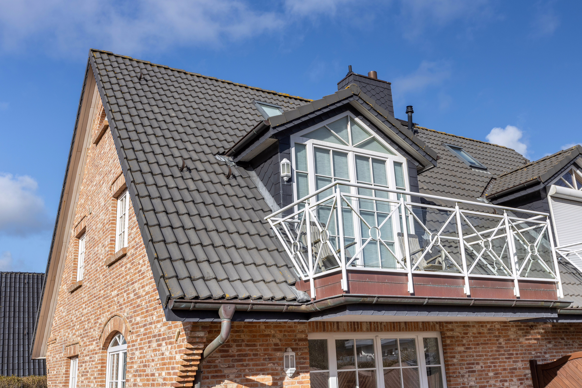 WLKS38-12 - Sehr hochwertige Dachgeschosswohnung mit Süd-Balkon in strandnaher Lage von Westerland