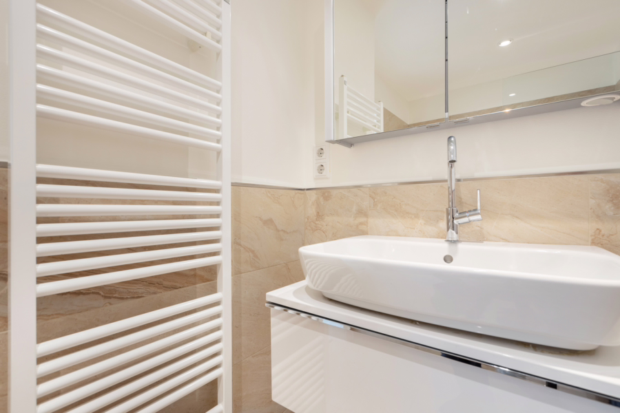 Bild - Mittelhausteil unter Reet im schönen Keitum