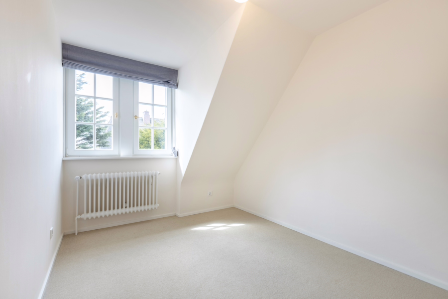 Bild - Mittelhausteil unter Reet im schönen Keitum