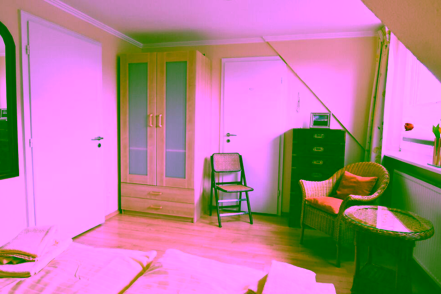 Bild - Moderne Haushälfte in Alt Westerland