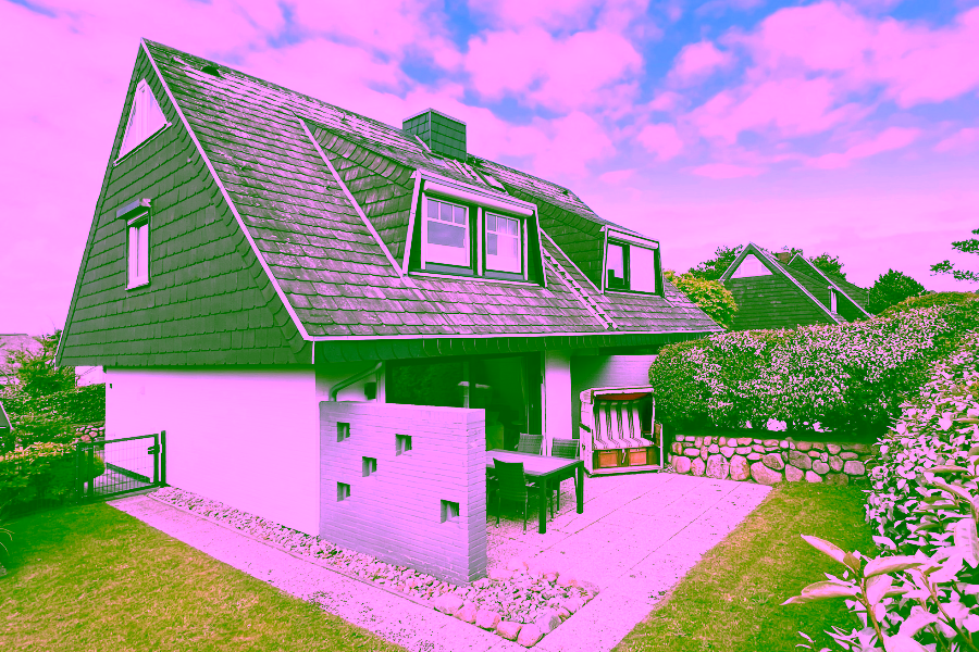 Bild - Moderne Haushälfte in Alt Westerland