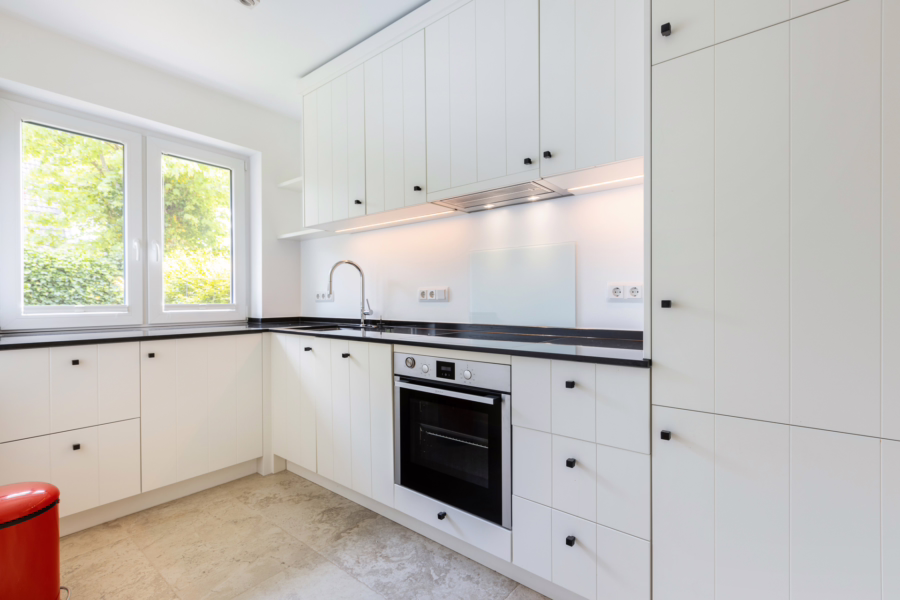 Bild - Hochwertig sanierte Haushälfte auf einem schön eingewachsenen Grundstück von Tinnum