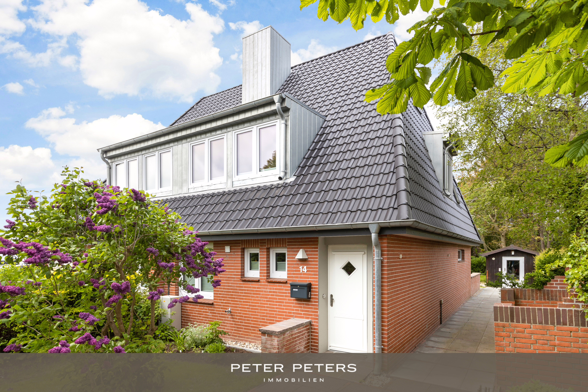 Hochwertig sanierte Haushälfte auf einem schön eingewachsenen Grundstück von Tinnum, 25980 Sylt-Ost / Tinnum, Doppelhaushälfte