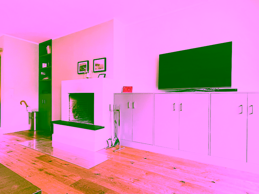 Bild - Saniertes Hausteil unter Reet mit schön angelegtem Gartenteil in Keitum