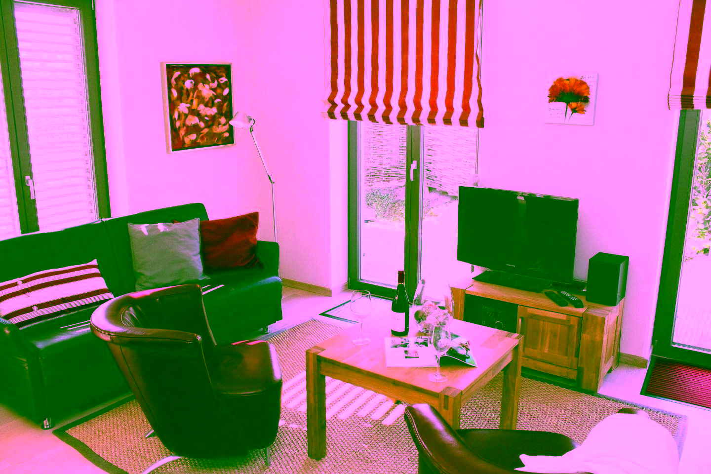 Schöne 2-Zimmer-Erdgeschosswohnung in Dorfteichnähe - Bild (5888)