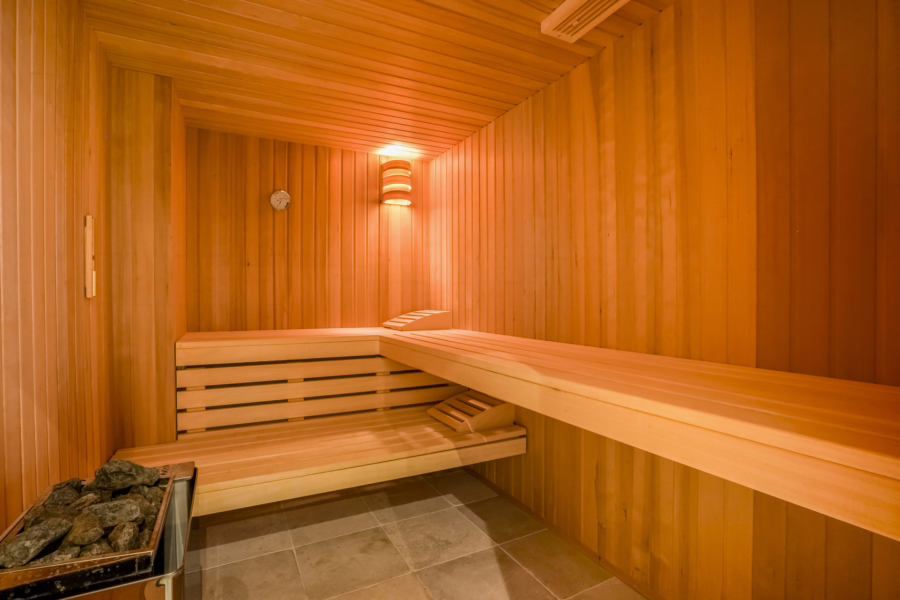 Bild - Haushälfte unter Reet in schöner Lage von Wenningstedt